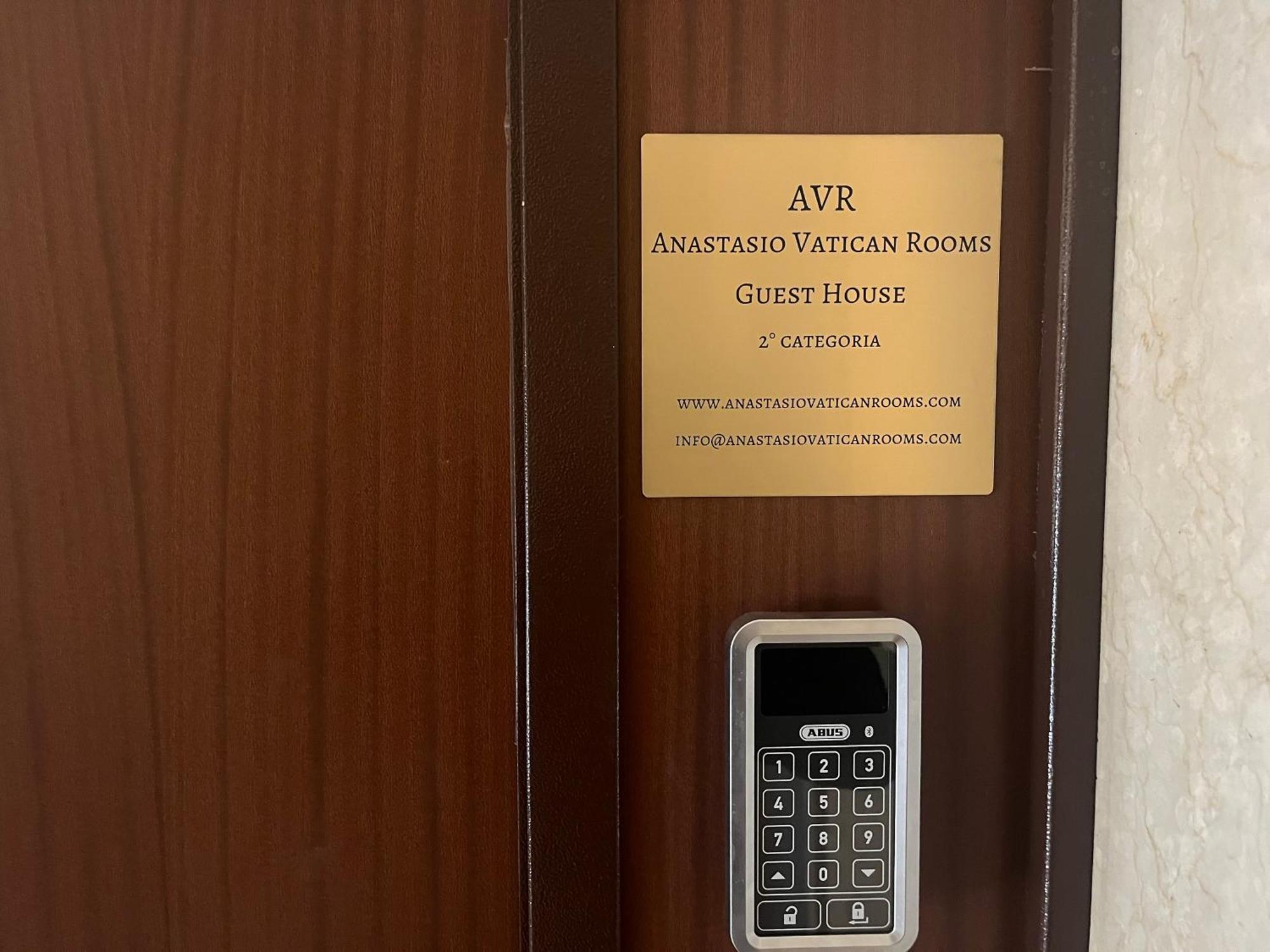 Anastasio Vatican Rooms G H 로마 외부 사진